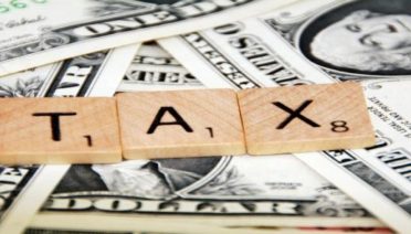 El gobierno ha anunciado una bajada en el impuesto de sociedades. Descubre cómo afecta a tu empresa y cómo sacarle el máximo partido.